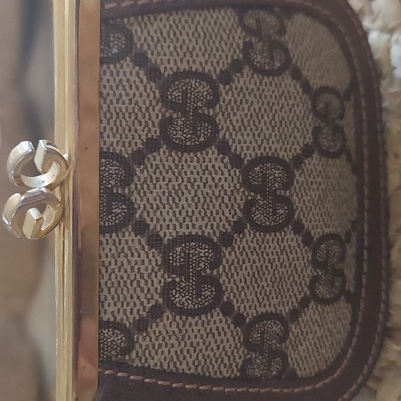 Authentic Gucci coin pouch vintage kisslock - Picture 1 of 7